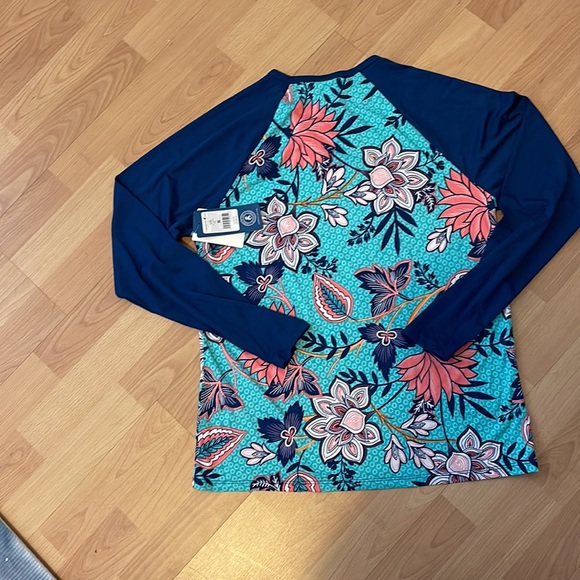 Caribbean Joe rash guard top high quality! - Picture 4 of 4